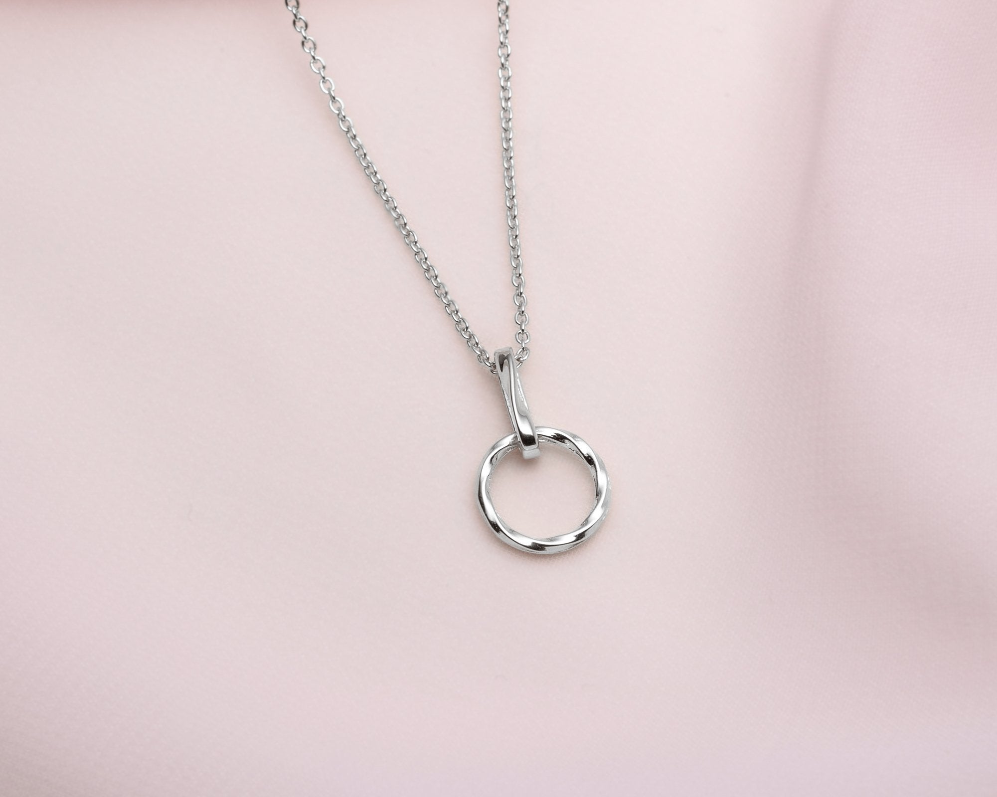 petit collier cercle réversible
