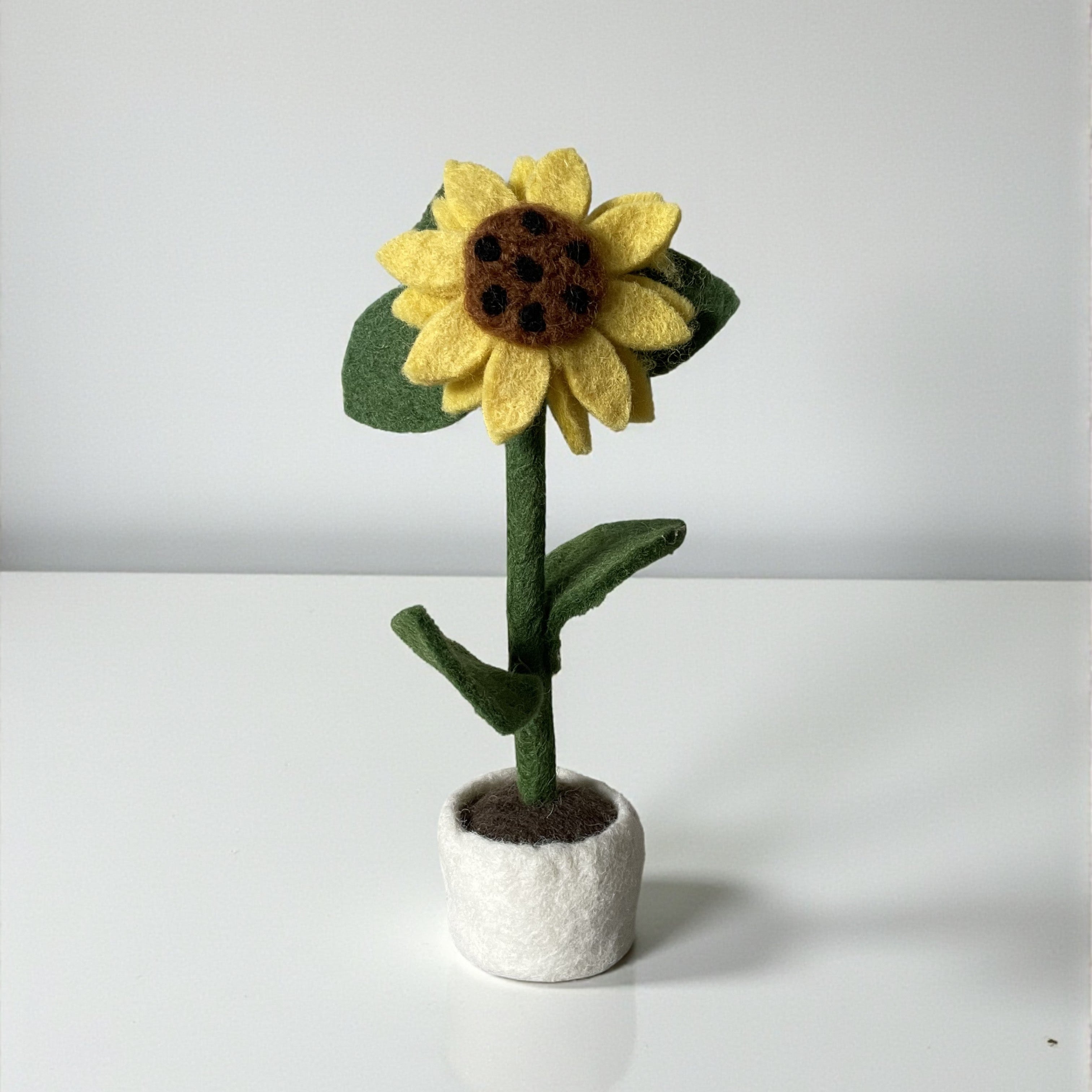 Standing Felt Sunflower
