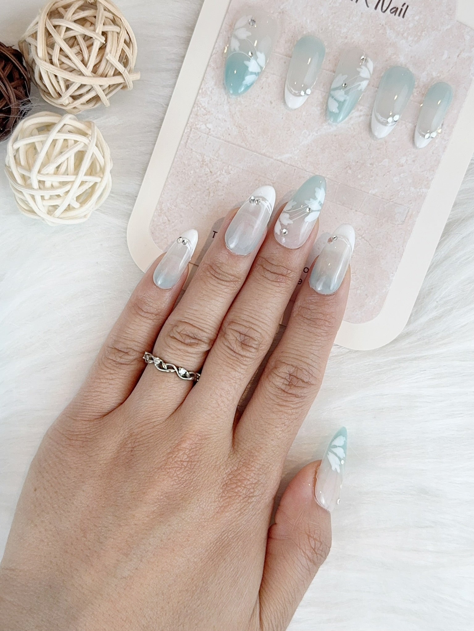 Frosted Petal