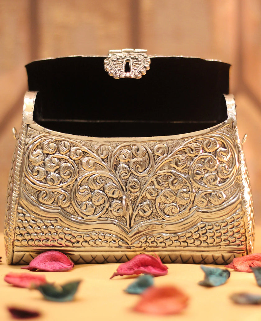 KISHA Silver Clutch