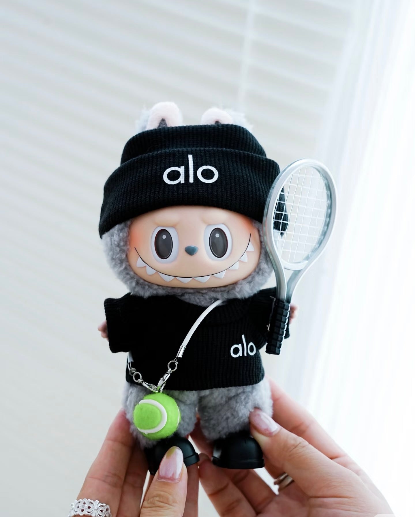 [pre order] labubu outfit- alo edition