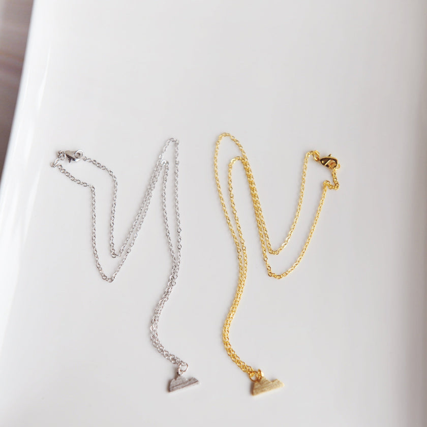 CANADIAN ROCKIES Mountain Necklace