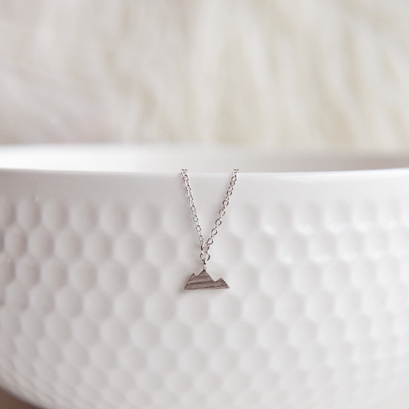 CANADIAN ROCKIES Mountain Necklace