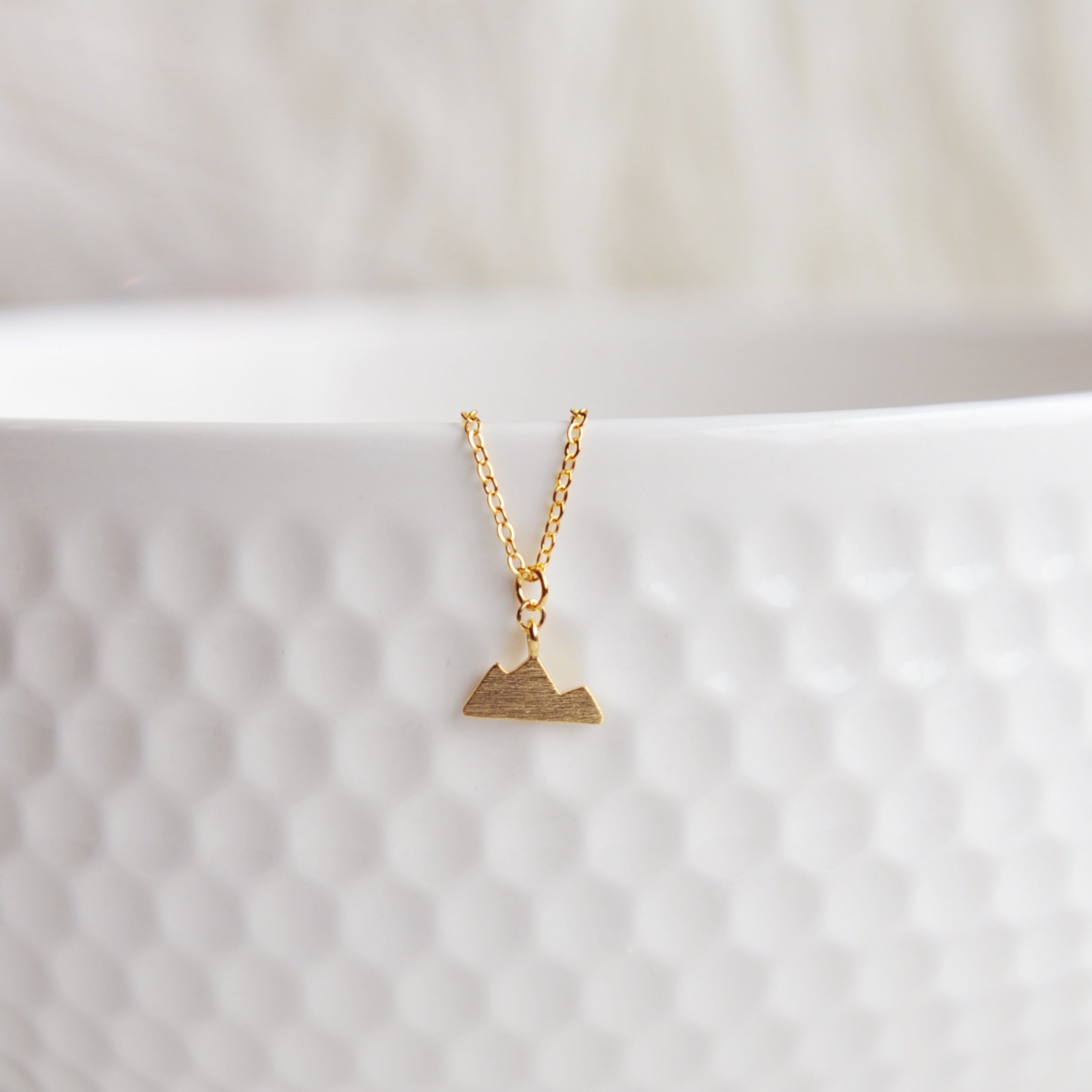 CANADIAN ROCKIES Mountain Necklace