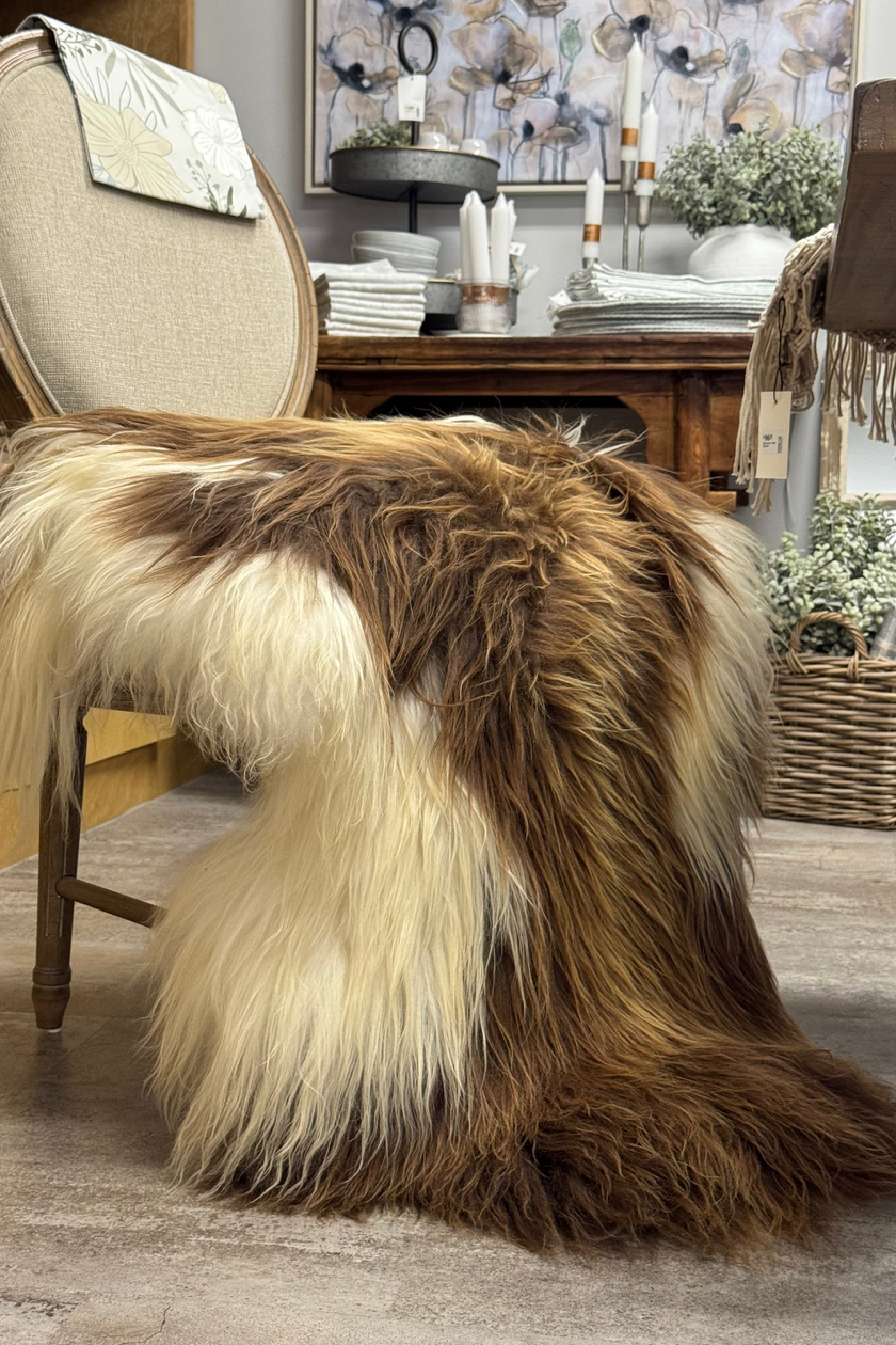 Brown Spotted Icelandic Sheepskin | Random
