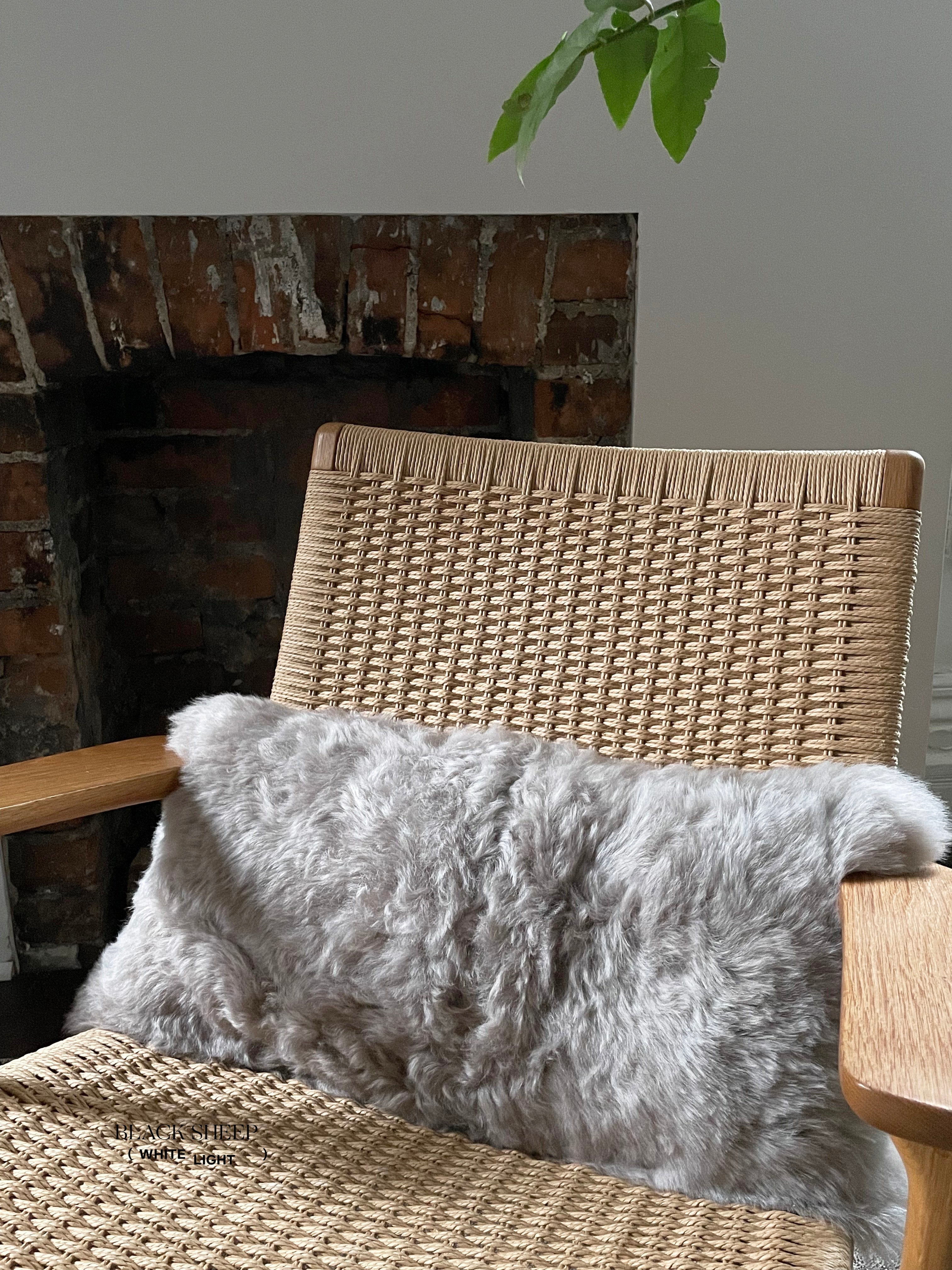 Rectangular Shorn Linen Icelandic Sheepskin Pillow Cover