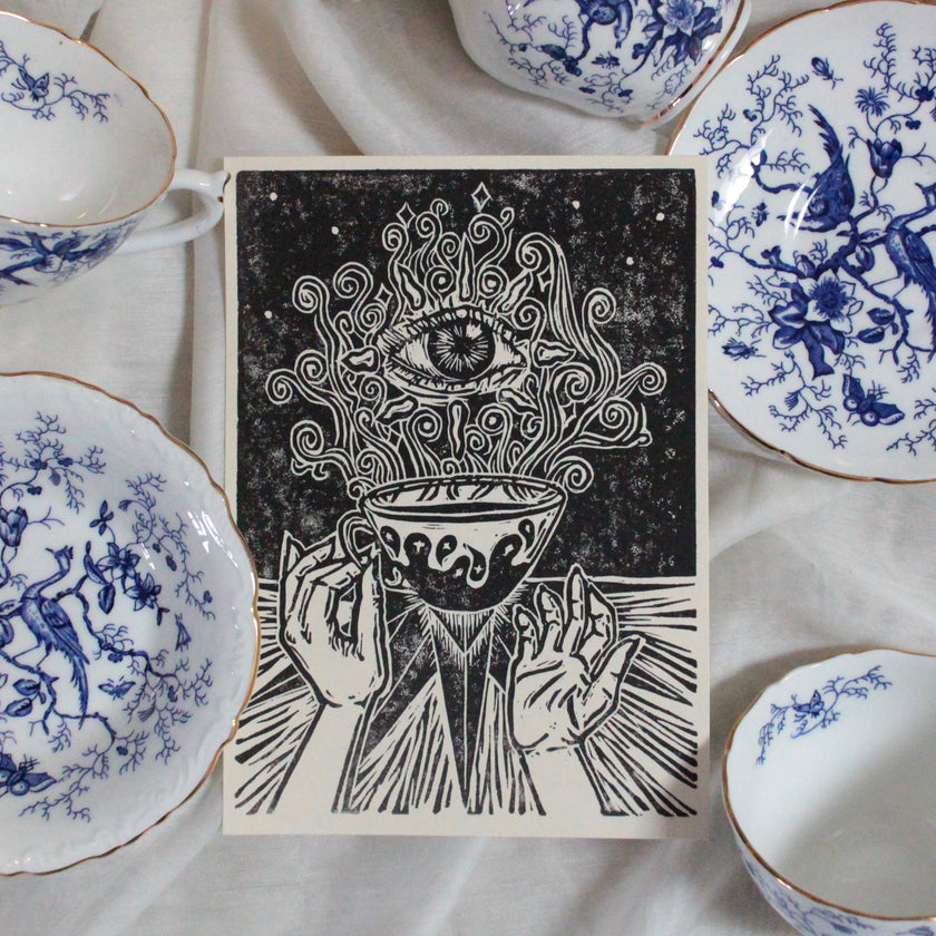 'Mystifying Cup' hand print