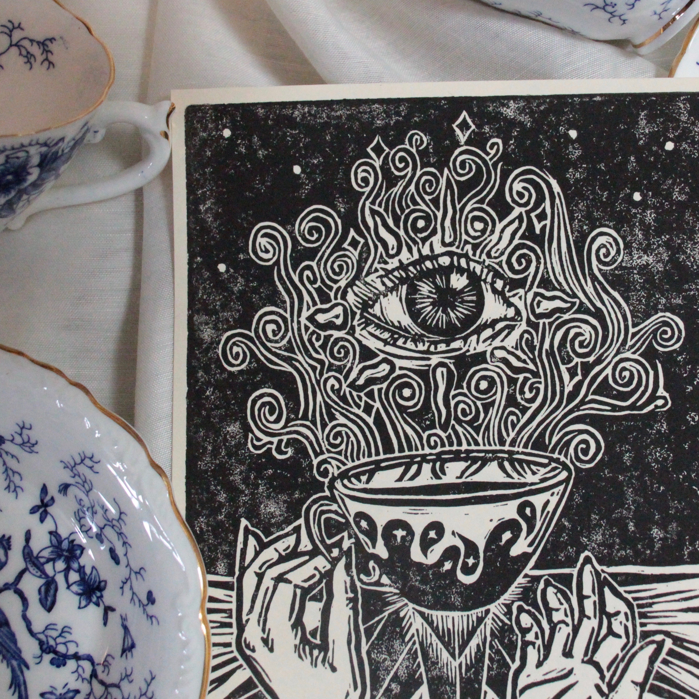 'Mystifying Cup' hand print