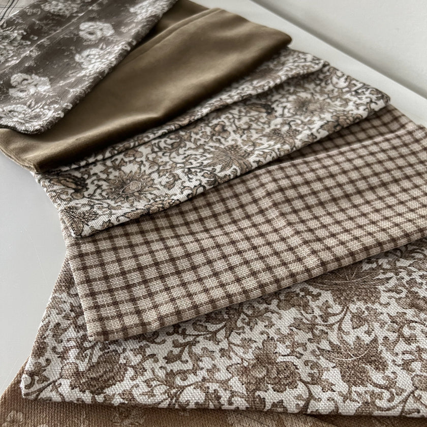 Fabric Tissue Holder | Odessa