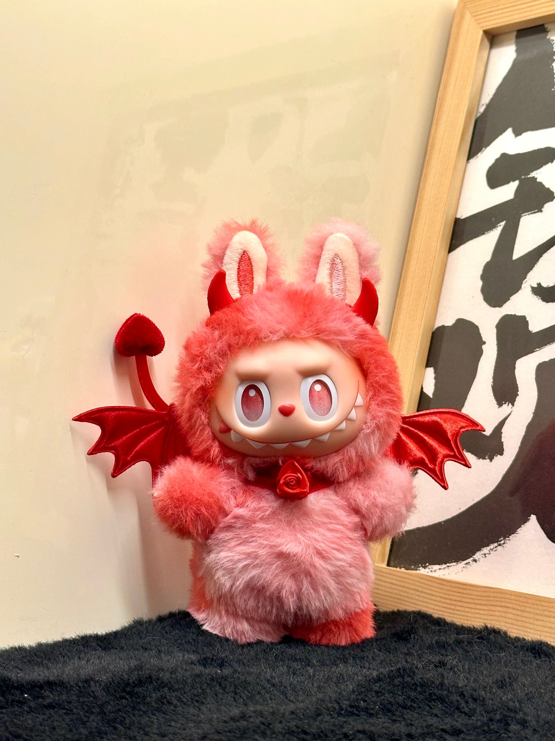 [pre order] [Pre-Order] Labubu Cosplay Outfit – Fuzzy Devil Edition