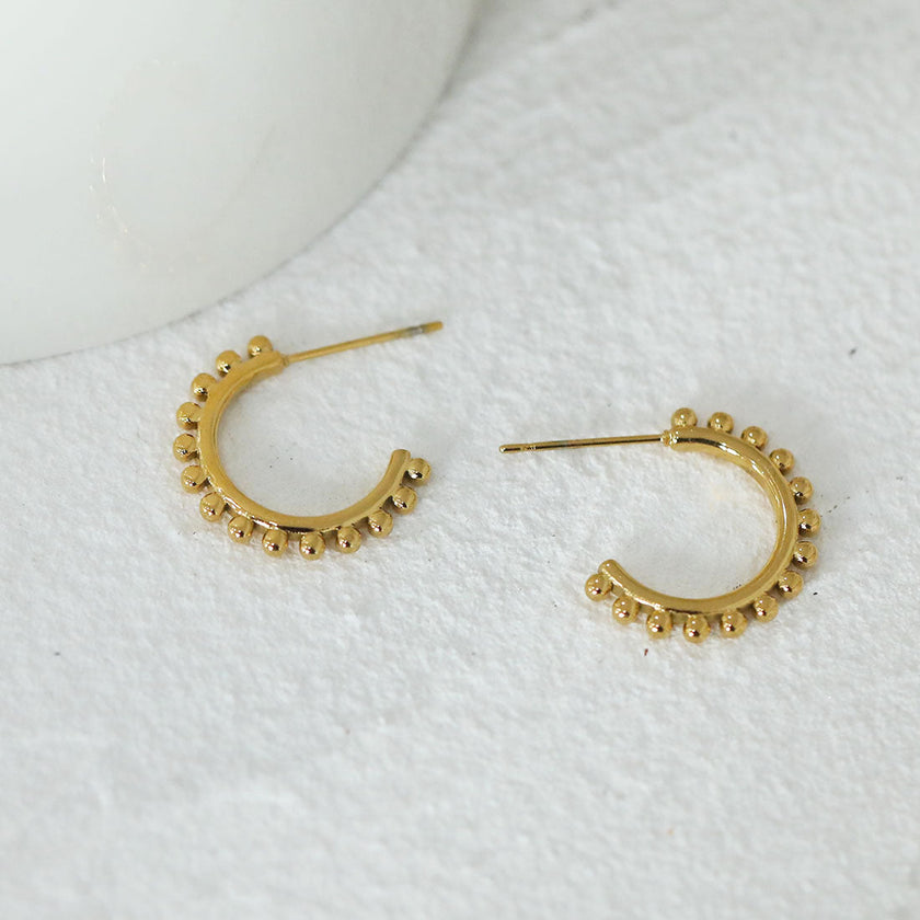 ISLA : Boucles d'oreilles à bord perlé