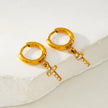 ISTEN Gold : Boucles d'oreilles mini-cercles avec croix pavée de zircons.
