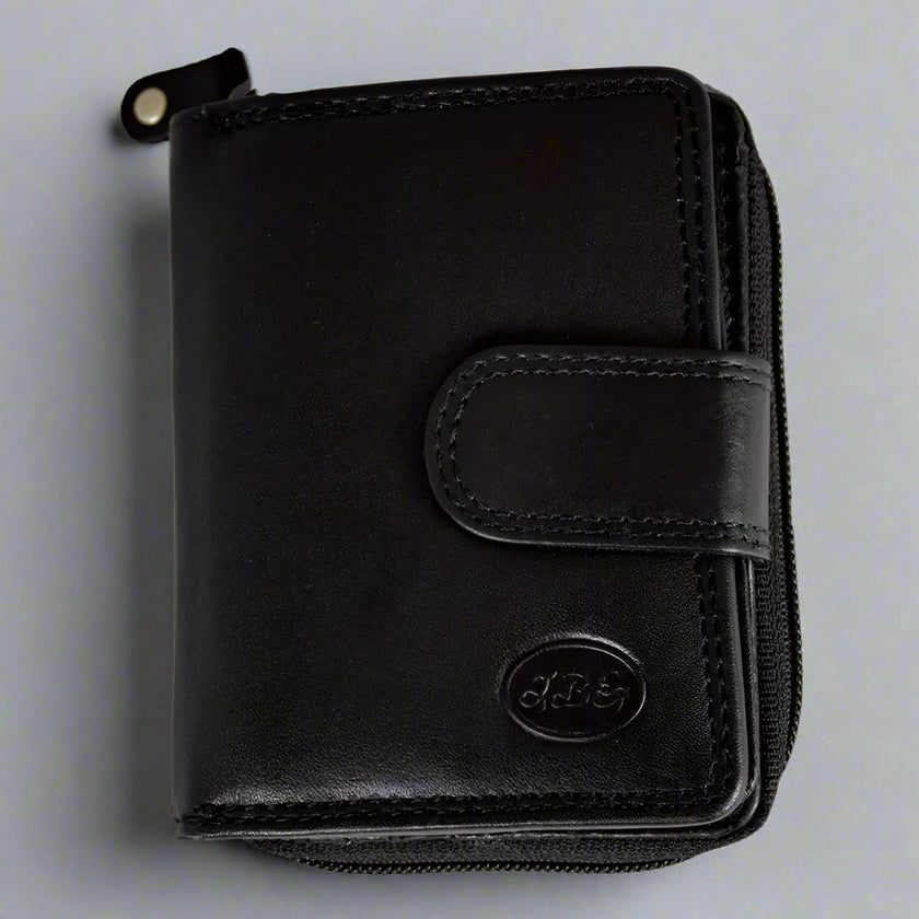 JBG International Women's Small RFID Leather Wallet