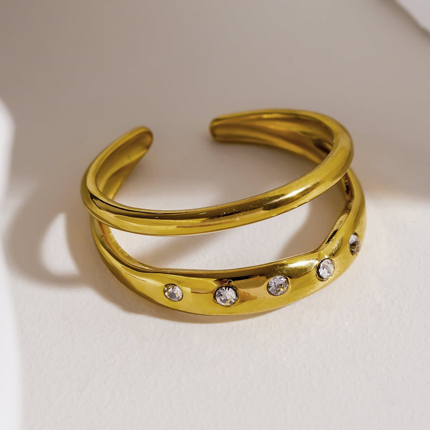 JORYA : Bague double bande ornée de zircons