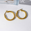 JUNKA Gold : Boucles d'oreilles à motif tressé, largeur moyenne, pour toutes les occasions.