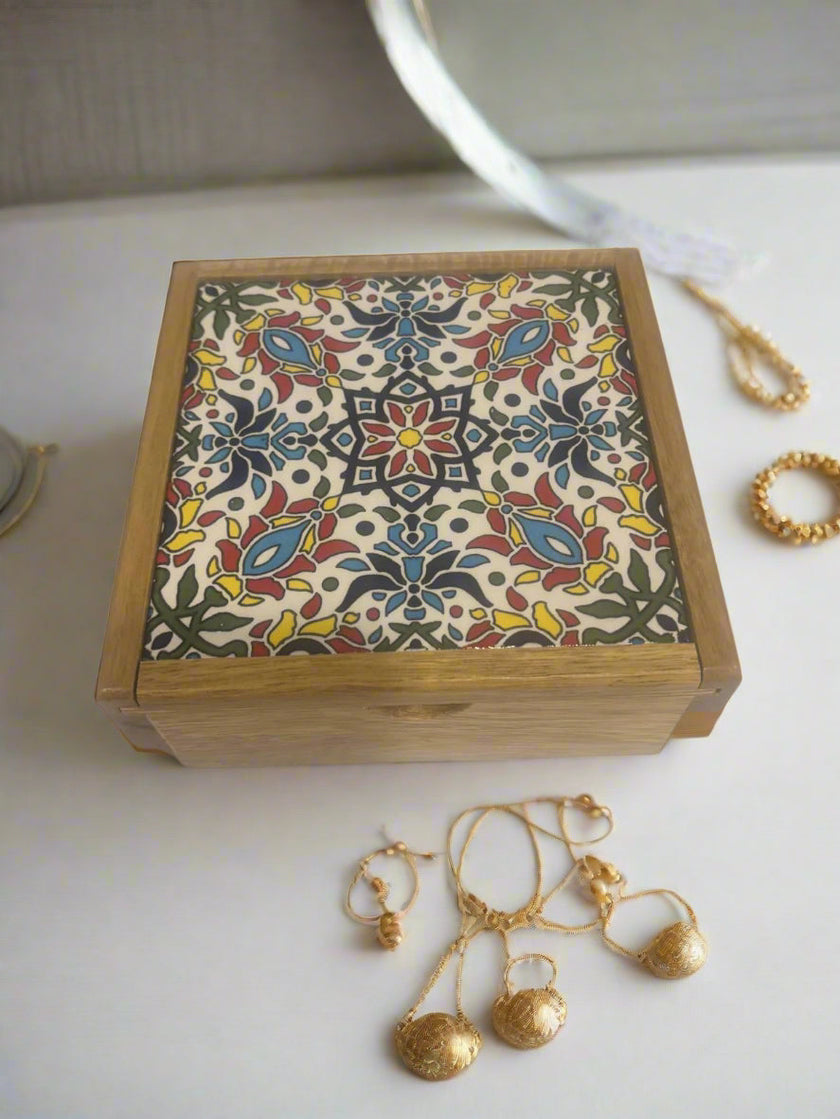 Handcrafted Ceramic & Wood Jewelry Box – 6