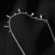 Style KALPI : Collier en chaîne avec perles et zircons, couleur argent.