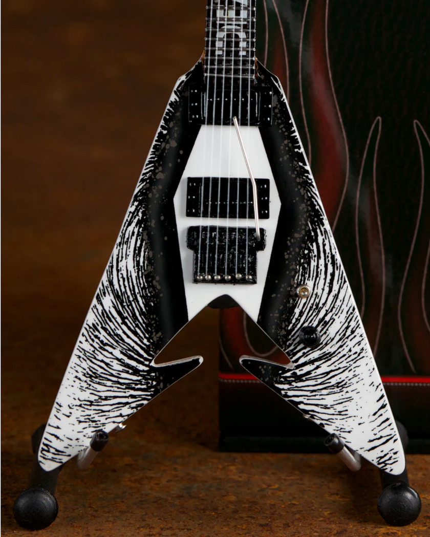 Kirk Hammett Death Magnetic V Miniature Guitar Replica Collectible