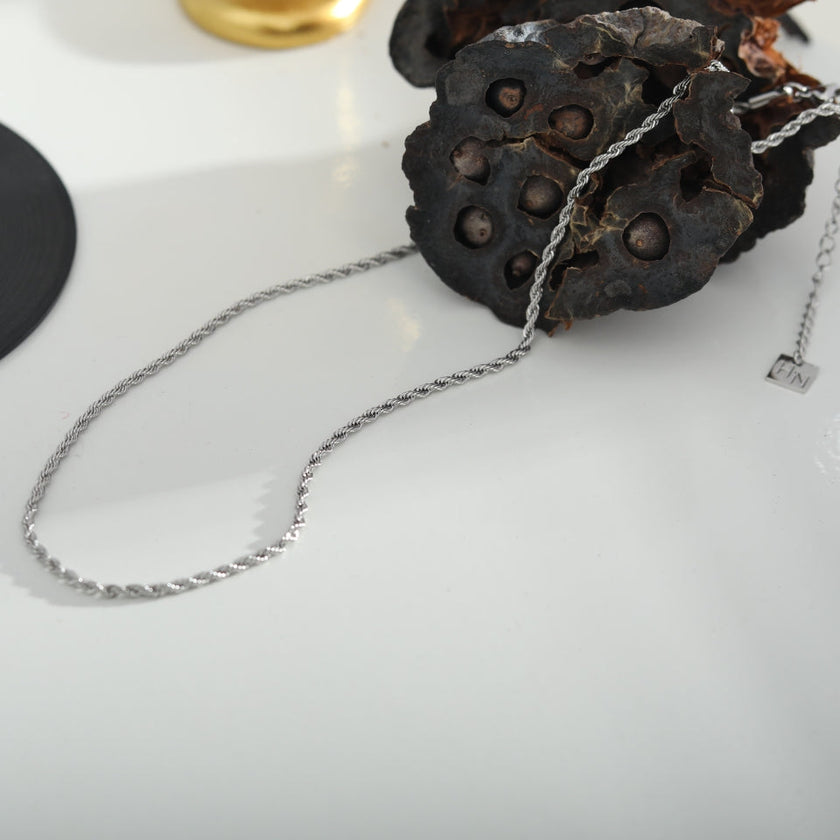KIRA: Rope Chain Silver Necklace 28 Inches