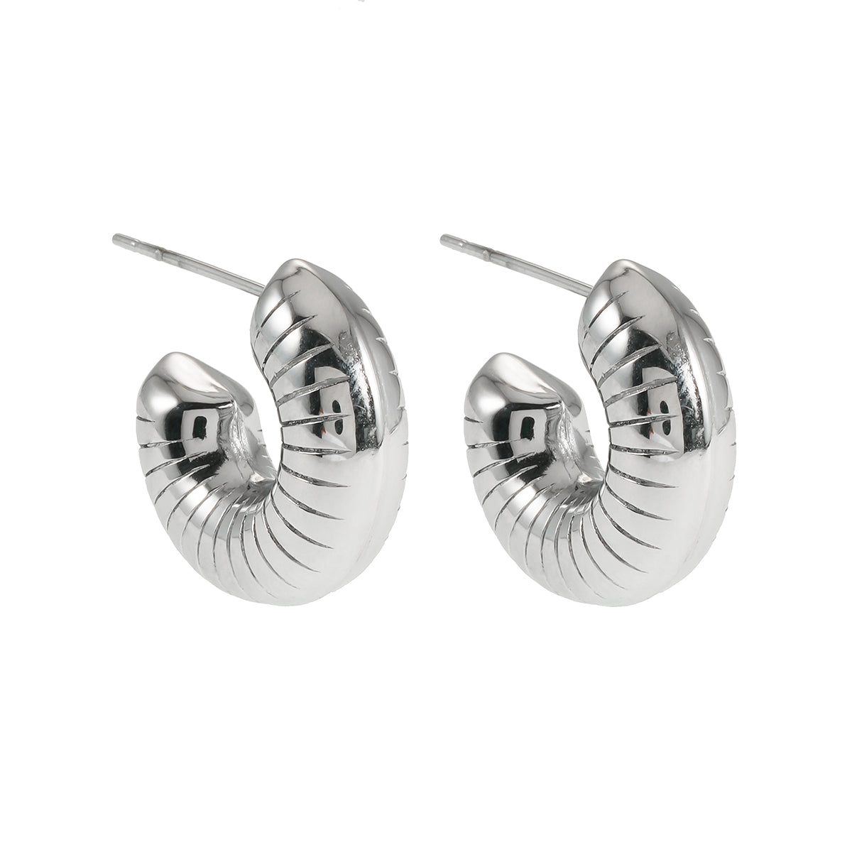 KOTOHIRA : Boucles d'oreilles créoles tubulaires à surface texturée, effet creux et volumineux, en or blanc argenté.