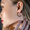Boucles d'oreilles en forme de cercle en or à texture riche de KUMASI