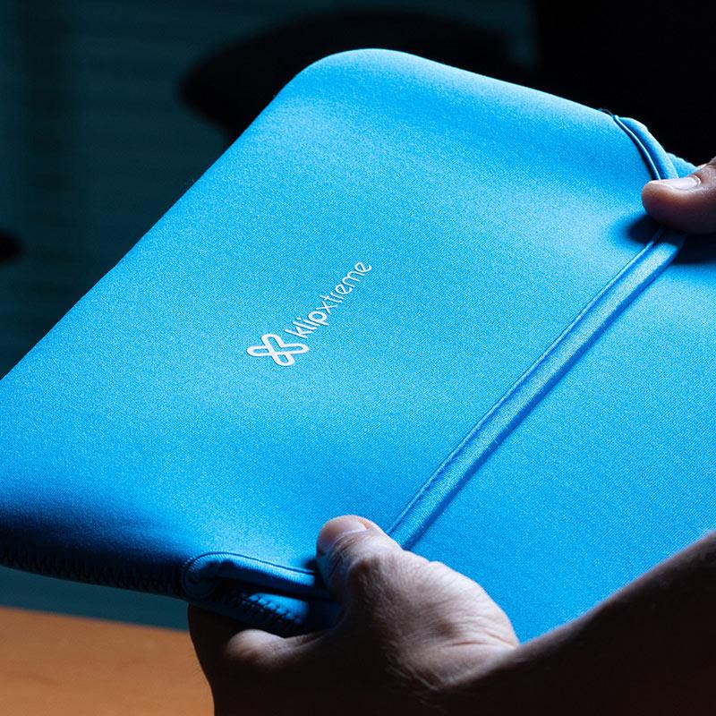Klipxtreme - Laptop Sleeve - Kolours (KNS - 415BL)