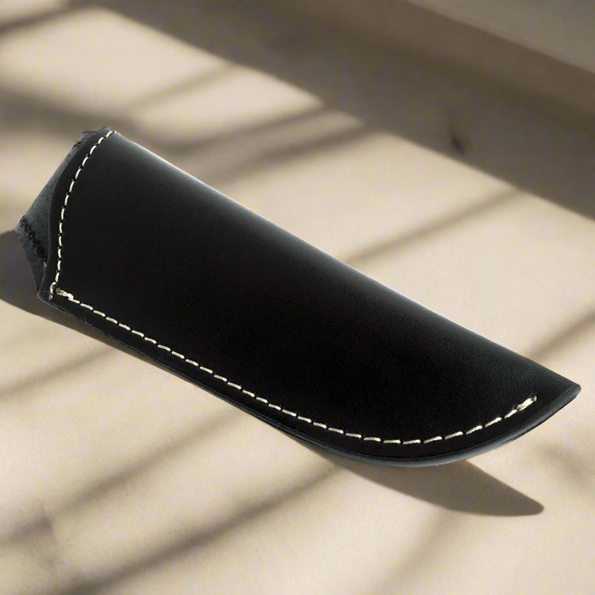 Étui en cuir pour couteau à écorcher