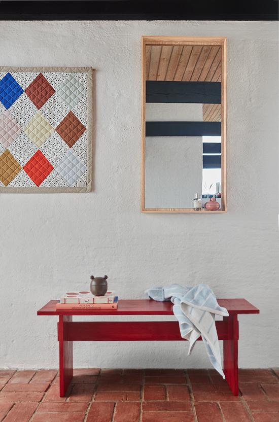 Kotai Bench Wooden - Cherry Red