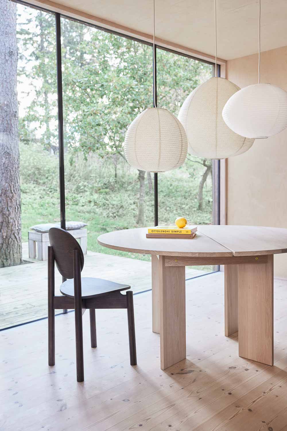 Kotai Round Dining Table