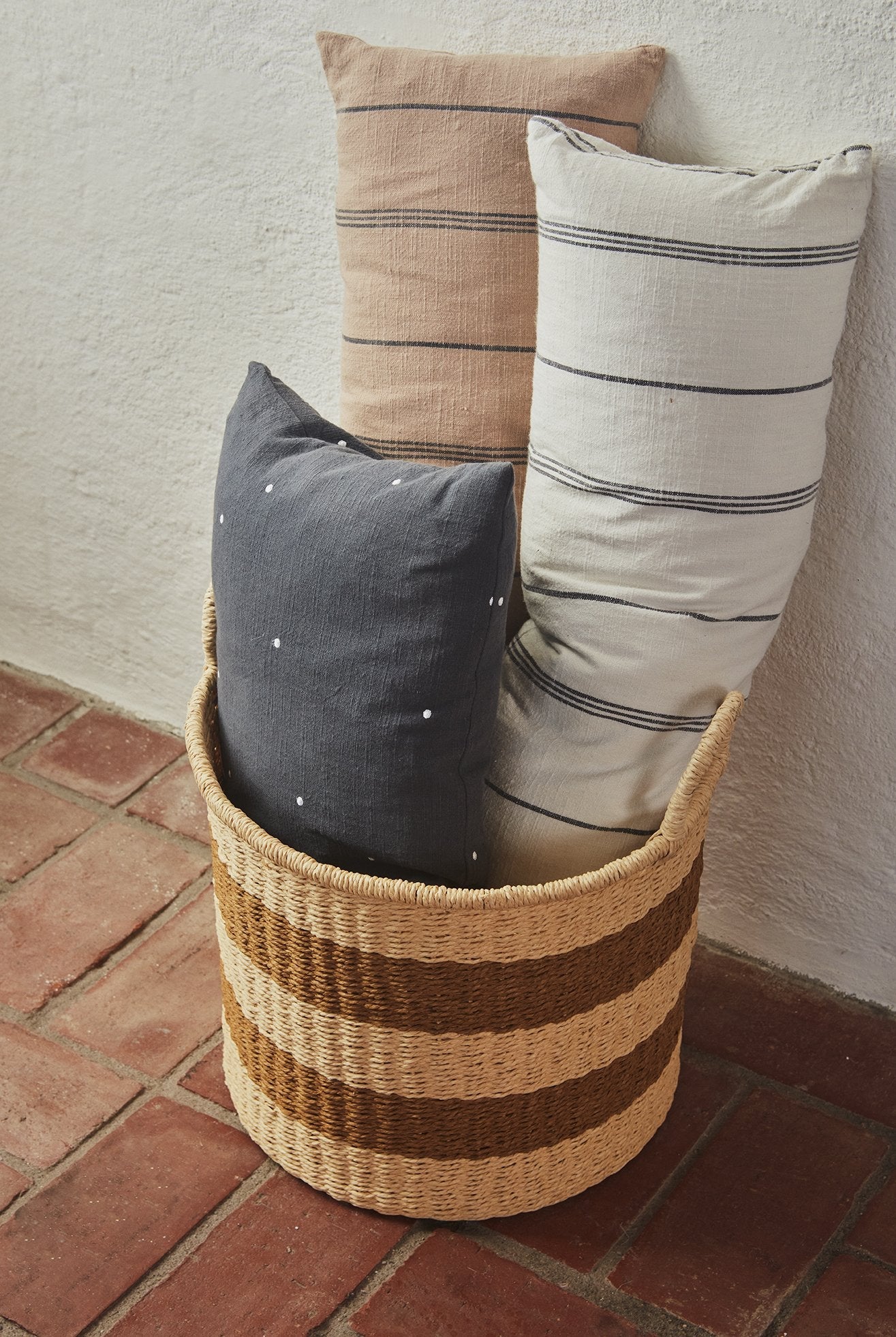 Kyoto Cushion Extra Long - Dark Powder
