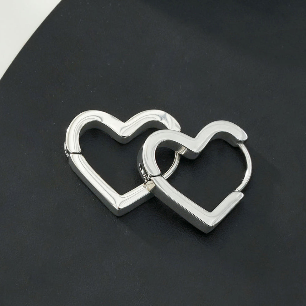 LARAZINA Or Blanc (Couleur Argent) : Boucles d'oreilles Chic en Forme de Coeur pour un Port Quotidien – Adorez Votre Look, Chaque Jour