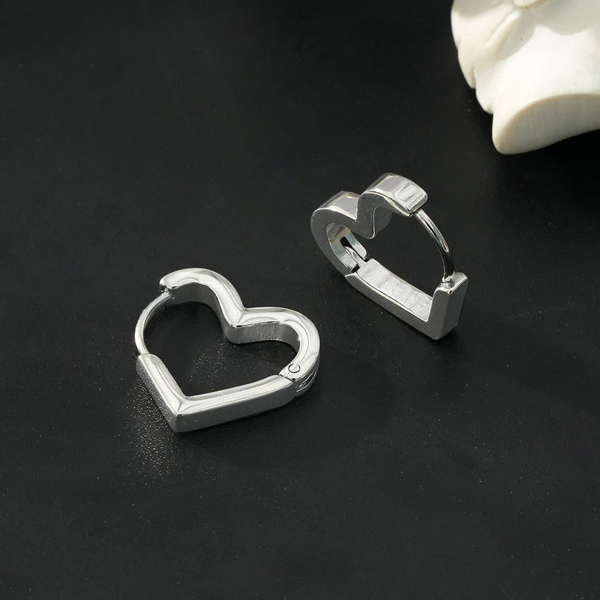 LARAZINA Or Blanc (Couleur Argent) : Boucles d'oreilles Chic en Forme de Coeur pour un Port Quotidien – Adorez Votre Look, Chaque Jour