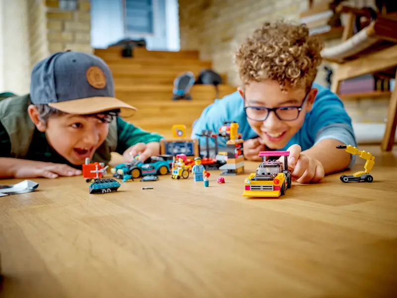LEGO - City - Custom Car Garage - 507 Pcs - 60389