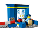 LEGO - City - Police Station Chase - 172 Pcs - 60370