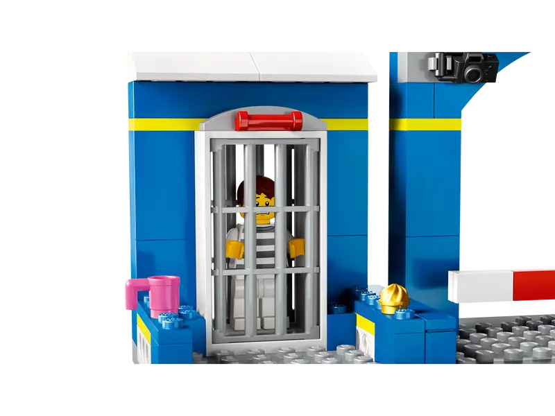 LEGO - City - Police Station Chase - 172 Pcs - 60370