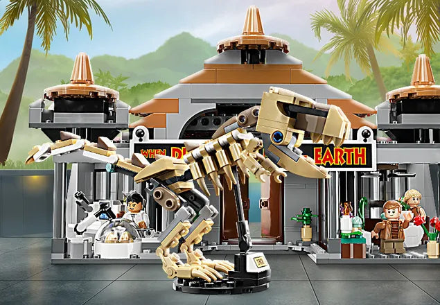 LEGO - Jurassic World - Visitor Center - T-Rex & Raptor Attack - 693 Pcs - 76961