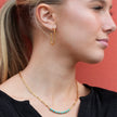 LIZBOA : Collier combiné chaîne à maillons et pierres de chalchite.
