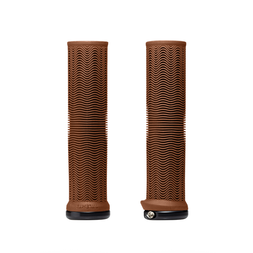 LO1 Grips