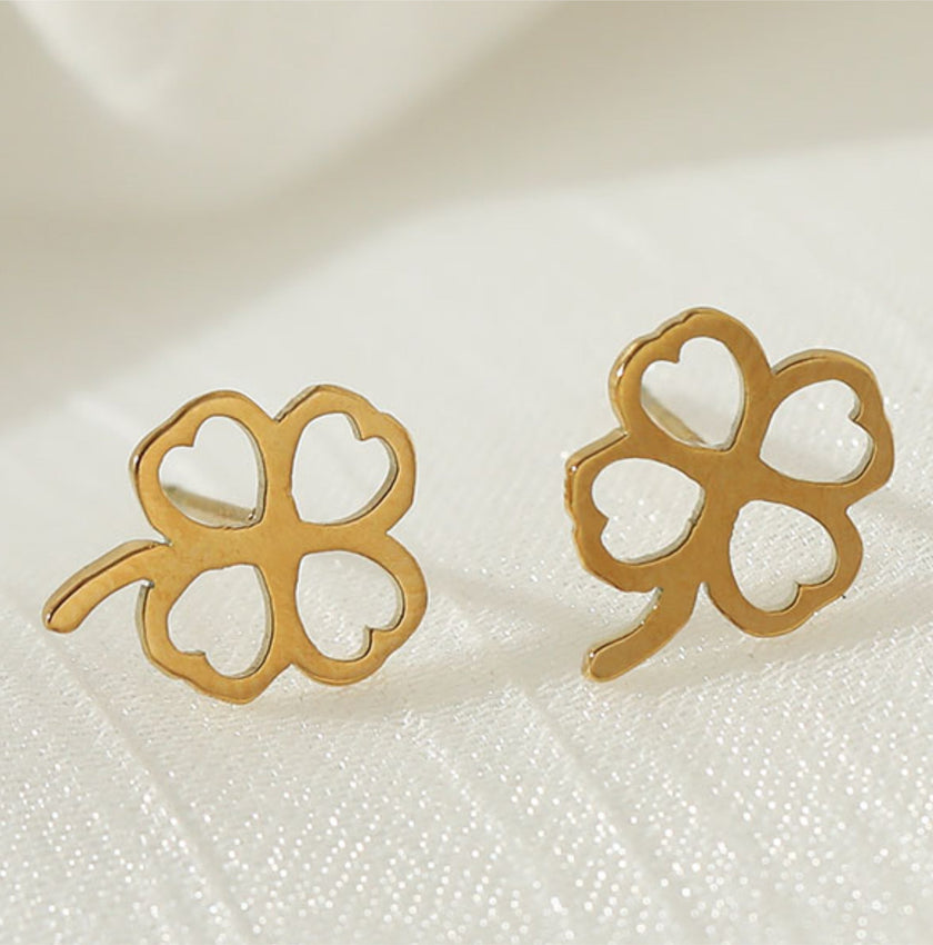 LUCKY Stud Earrings