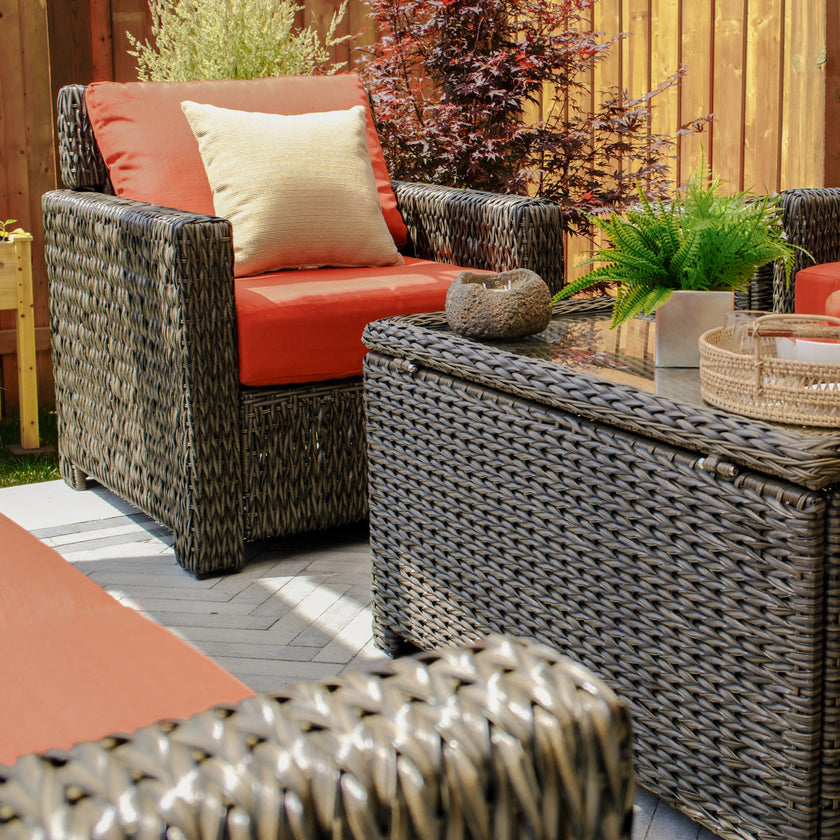 Laguna Point 4-Piece Wicker Outdoor Modular Conversational Set