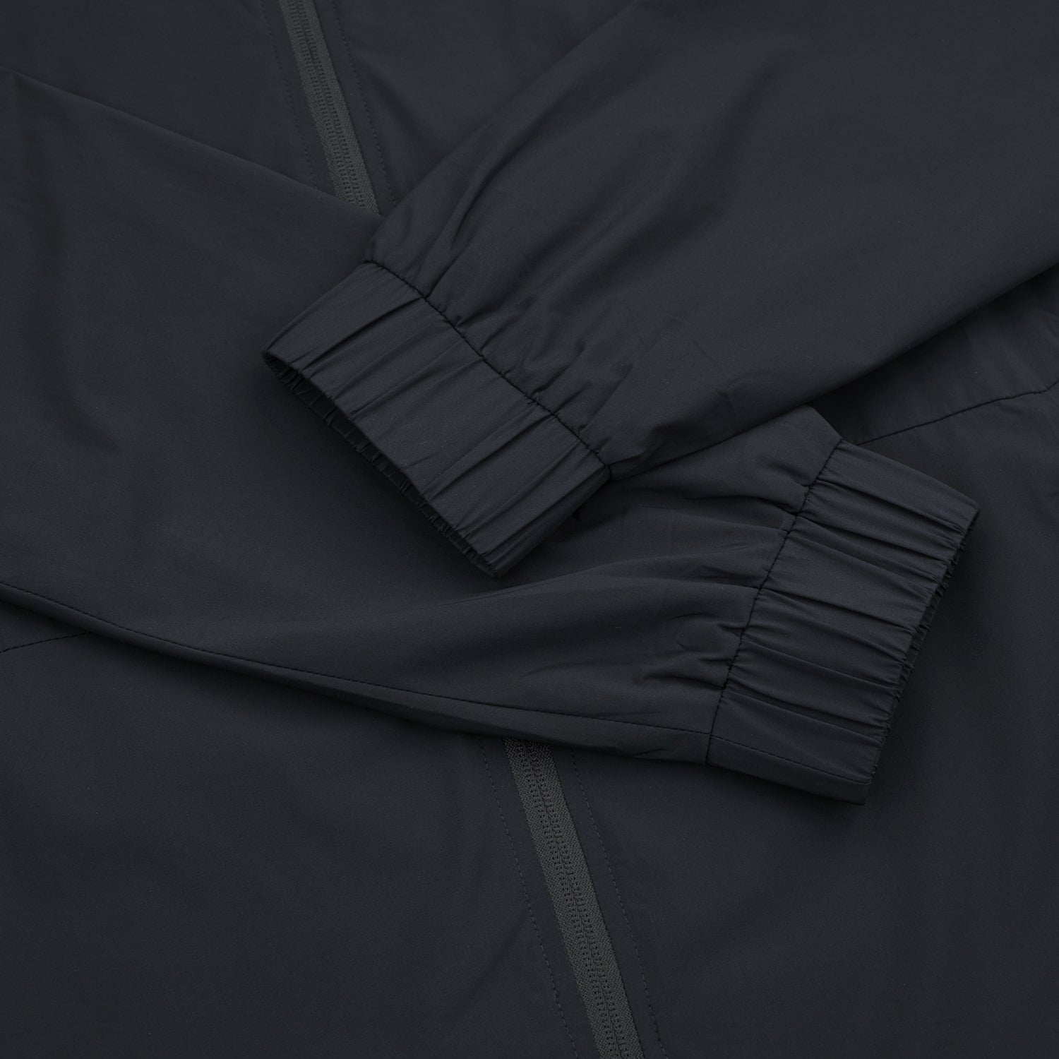 Lux Zipup Jacket Black