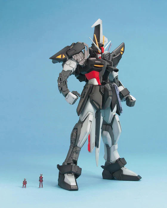 MG 1/100 Strike Noir
