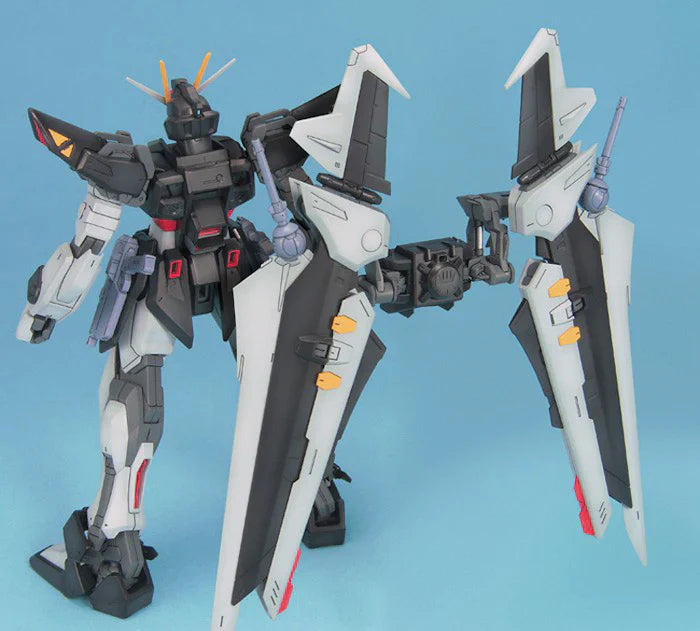 MG 1/100 Strike Noir