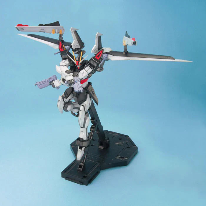 MG 1/100 Strike Noir