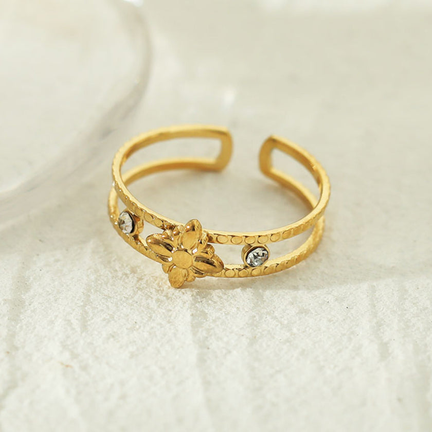 MICHELE Gold : Bague double en forme de superposition, inspirée du style vintage.