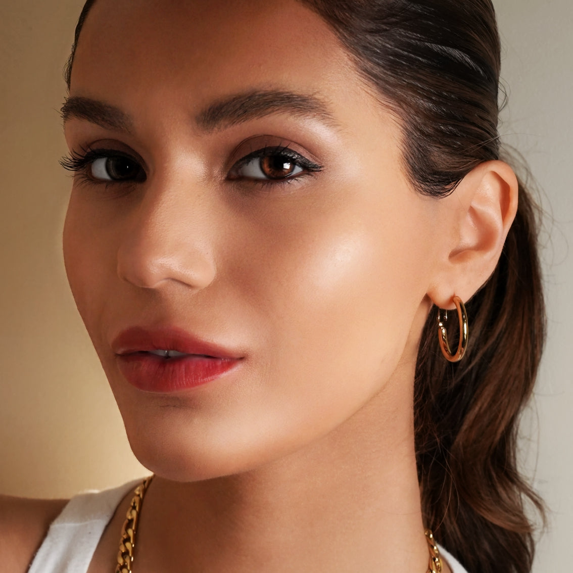 MICHI : Boucles d'oreilles créoles essentielles à largeur moyenne, or, taille B (2,5 cm)