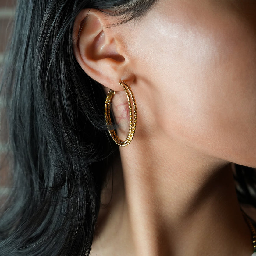 MIZUKI : Boucles d'oreilles à texture double corde