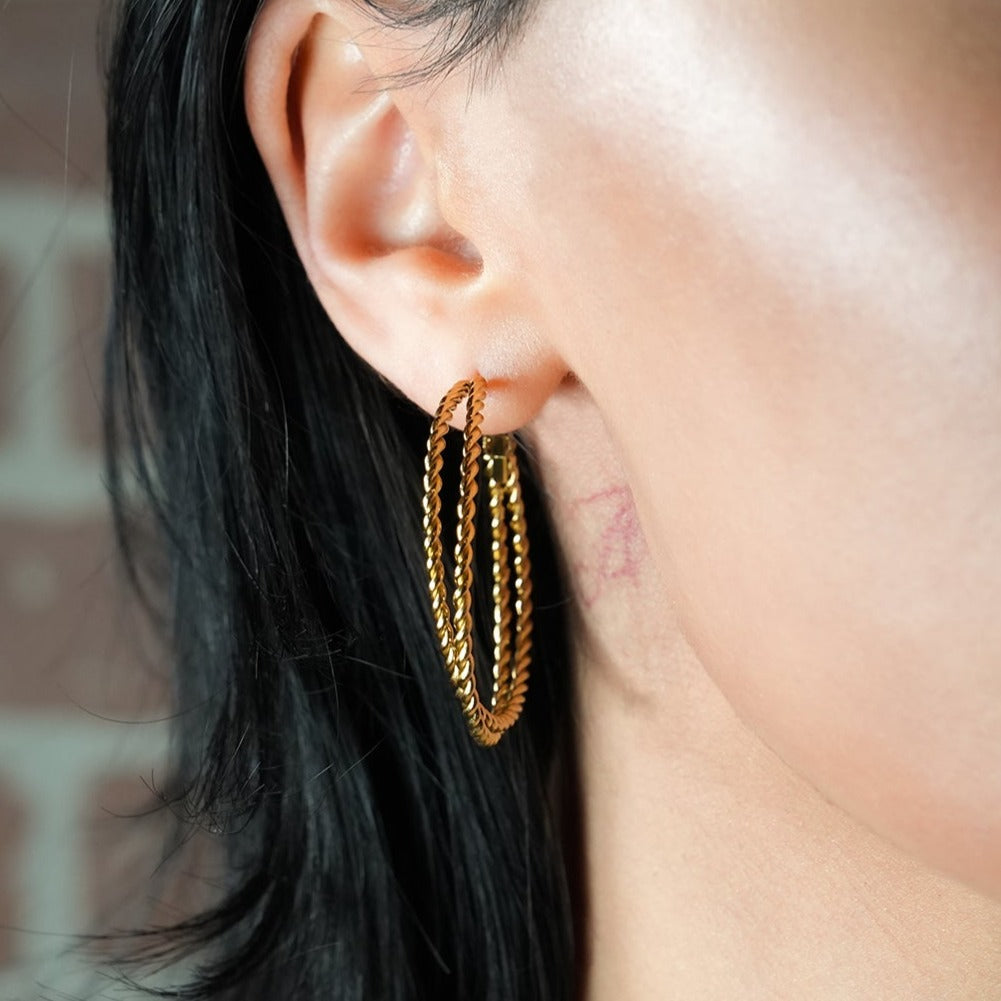 MIZUKI : Boucles d'oreilles à texture double corde