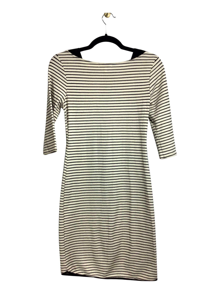 MONTEAU Regular fit Midi Dress in White - M