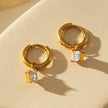 MORANDI Gold : Boucles d'oreilles à l'esprit vintage avec breloques en moissanite amovibles.